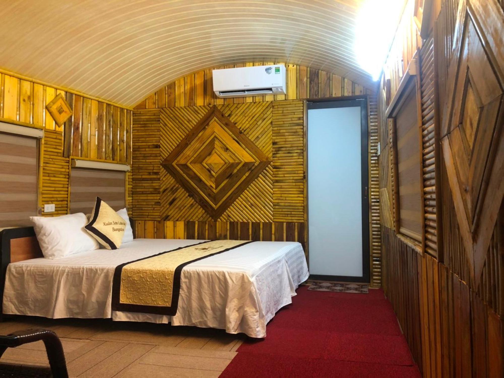 Xuan Son Lakeside Bungalow Ninh Binh Esterno foto