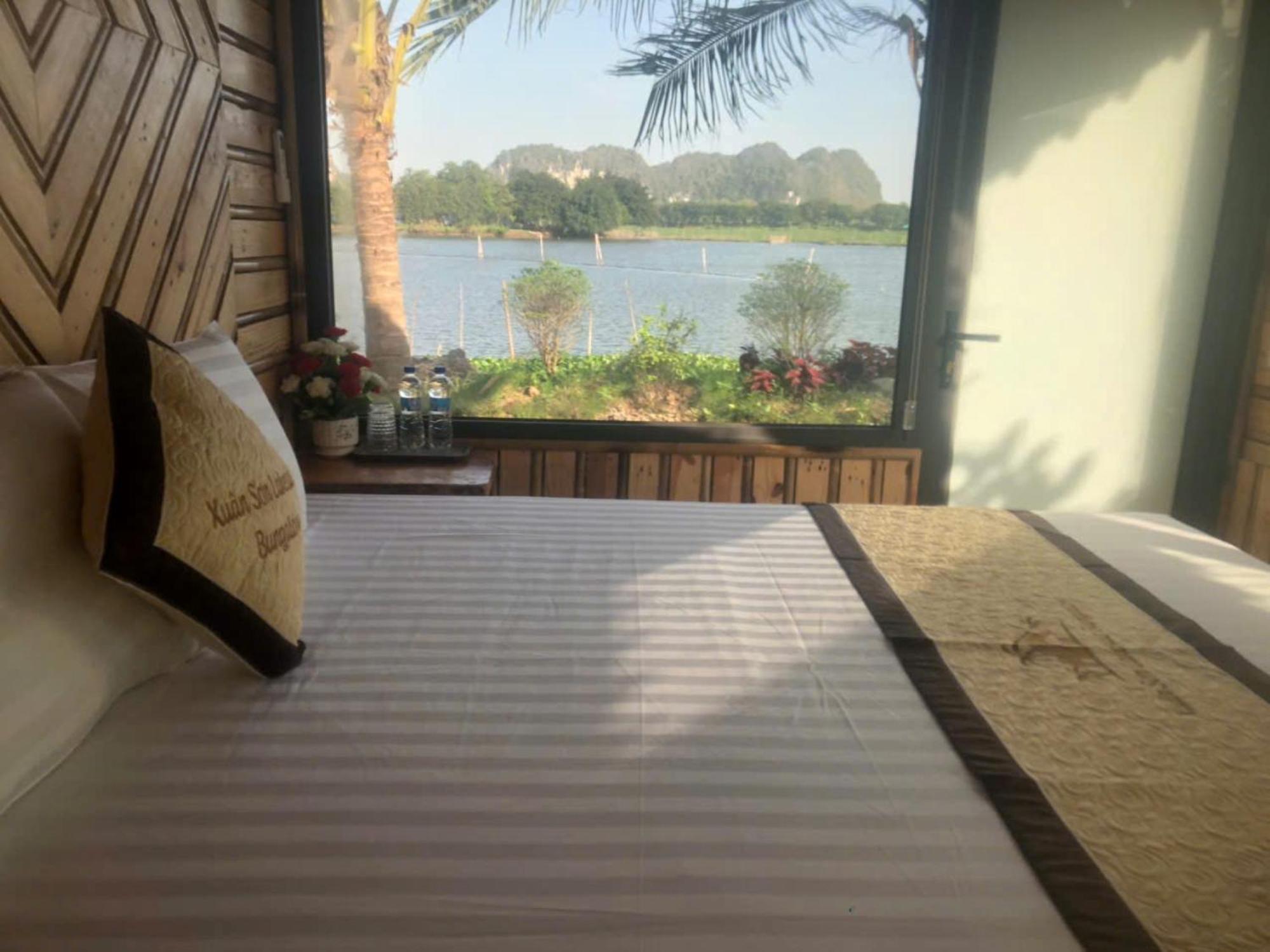 Xuan Son Lakeside Bungalow Ninh Binh Esterno foto