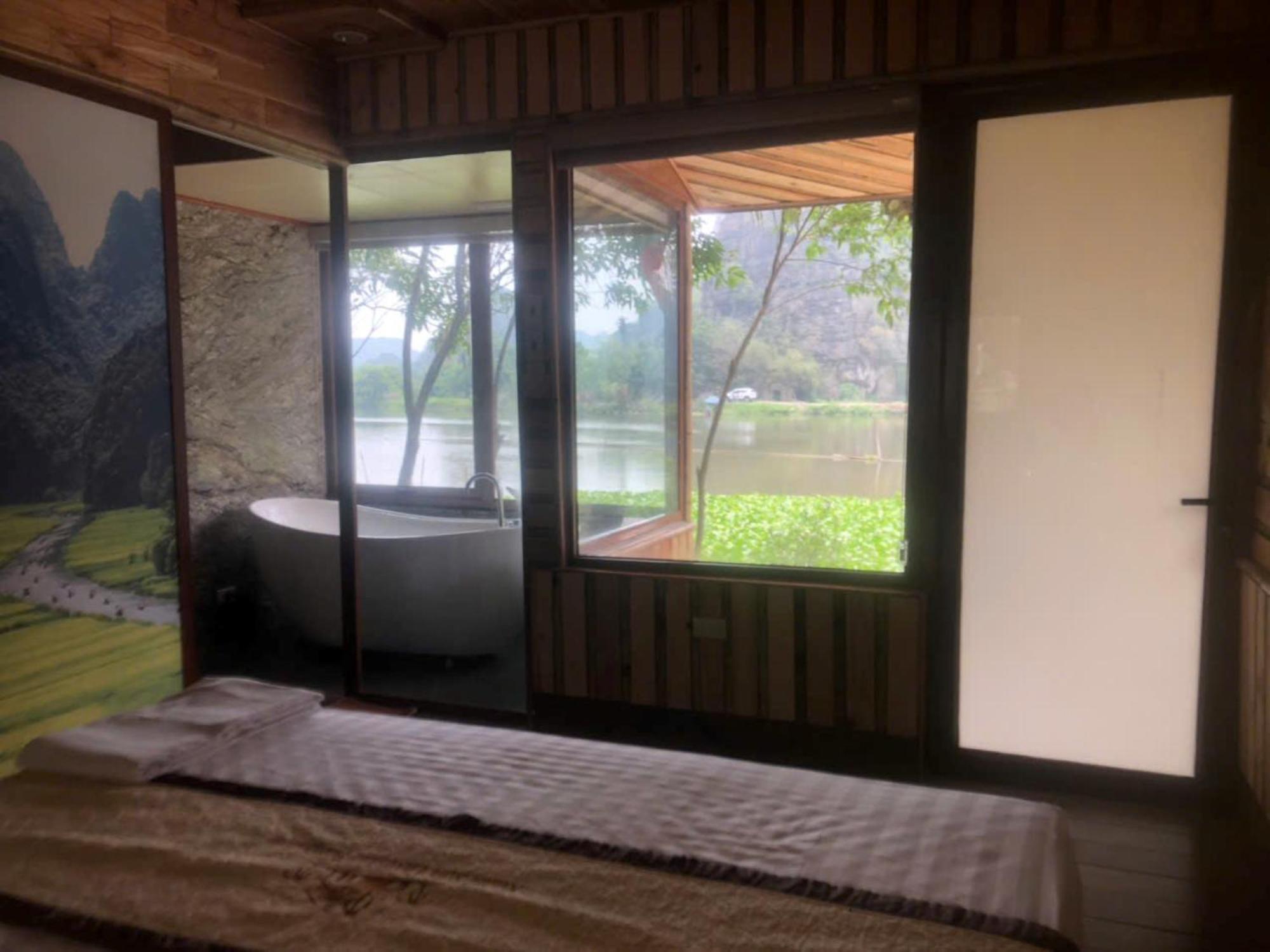Xuan Son Lakeside Bungalow Ninh Binh Esterno foto
